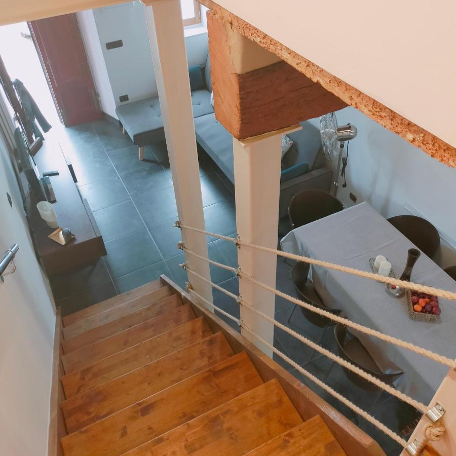 Agreable Maison En Triplex Avec Cours Interieure En Campagne Lucca Eksteriør bilde