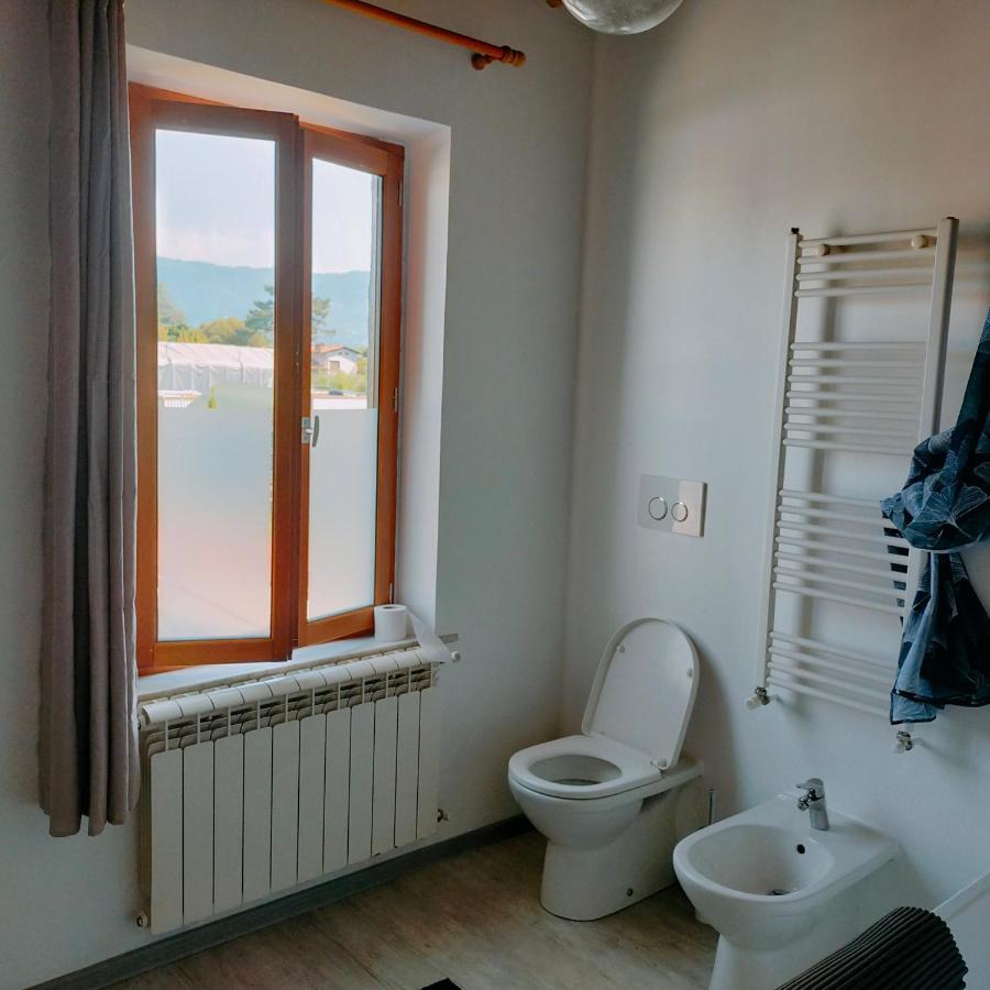 Agreable Maison En Triplex Avec Cours Interieure En Campagne Lucca Eksteriør bilde